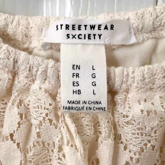 Streetwear Society White Lace Off-Shoulder Dress - Picture 4 of 6